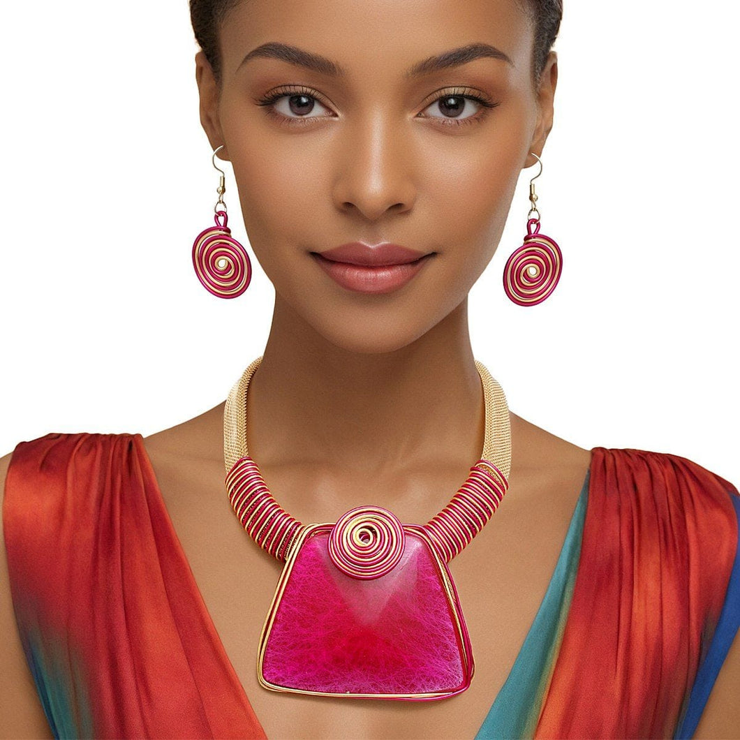 Collar Fuchsia Large Resin Pendant Set for Women