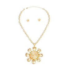 Pendant Necklace Gold Sunflower Chain for Women