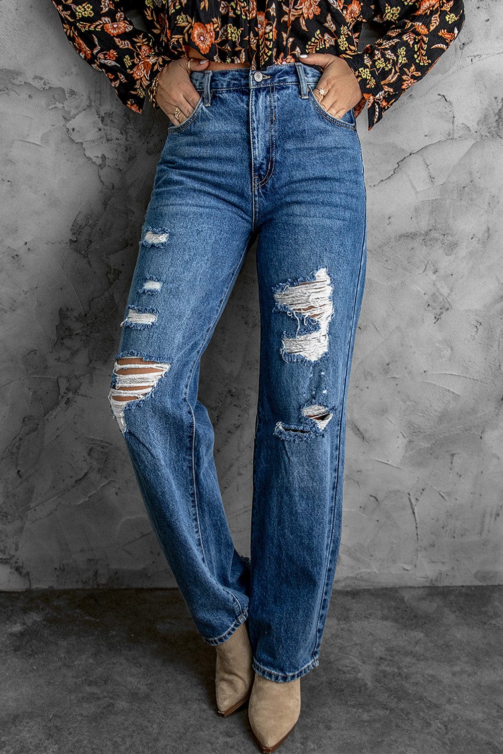 Distressed High Waist Jeans with Pockets