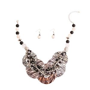 We Sell Fashion Necklace Zebra Disc Beaded Necklace Set with Matching Earrings